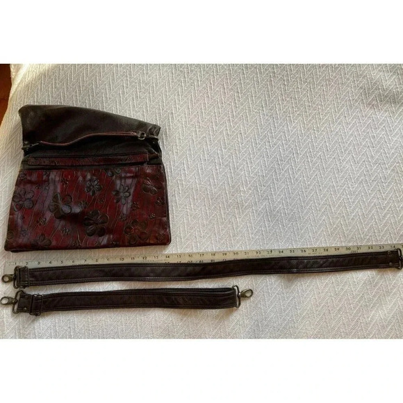Made In Canada Leather  Flower Daisy Embossed Purse Burgundy Brown Boho Hippie - Picture 15 of 16